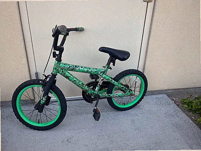 a kid bike